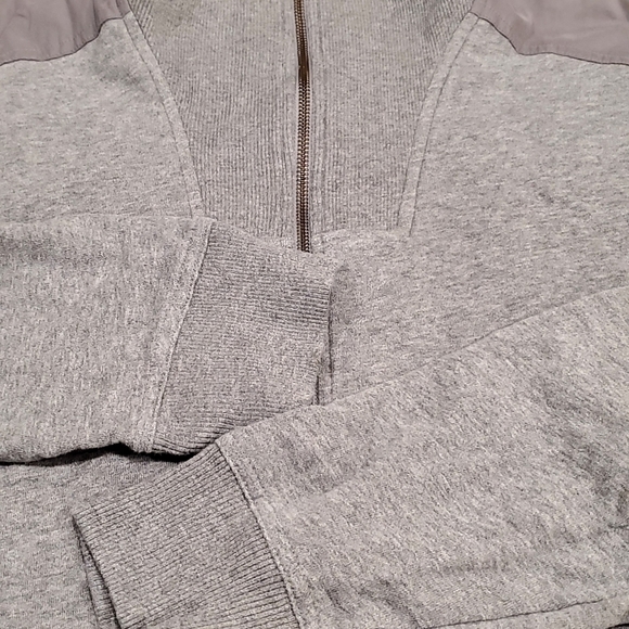 Banana Republic men's zip up sweater - Picture 10 of 10